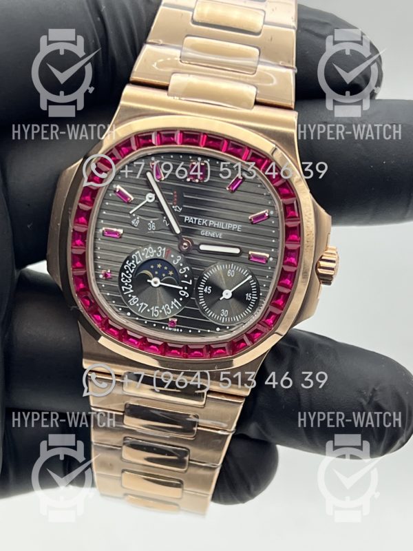 Товар Patek Philippe Nautilus 40mm 5724/12R-001 Фото 5 - Patek Philippe Nautilus 40mm 5724/12R-001