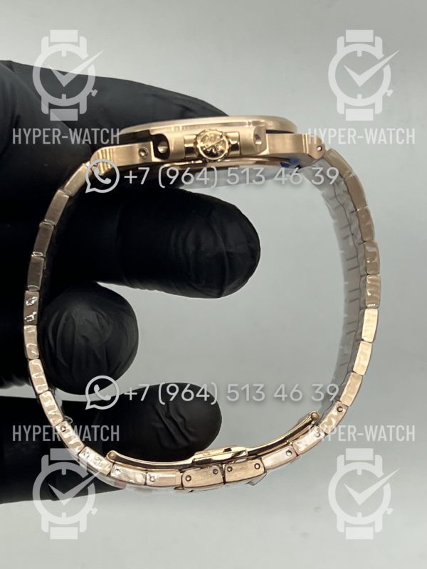 Товар Patek Philippe Nautilus 40mm 5724/12R-001 Фото 8 - Patek Philippe Nautilus 40mm 5724/12R-001