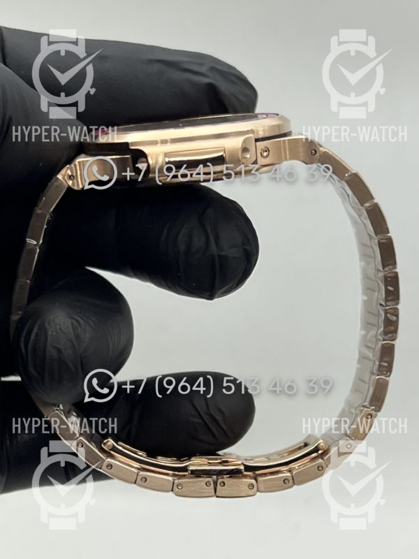 Товар Patek Philippe Nautilus 40mm 5724/12R-001 Фото 11 - Patek Philippe Nautilus 40mm 5724/12R-001