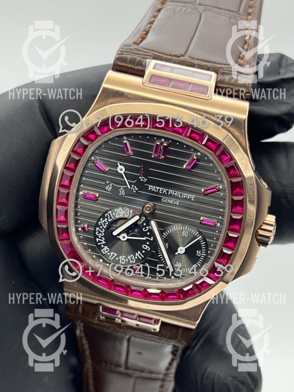 Фото 5 - Patek Philippe Nautilus 40mm 5724/12R-001 Steel
