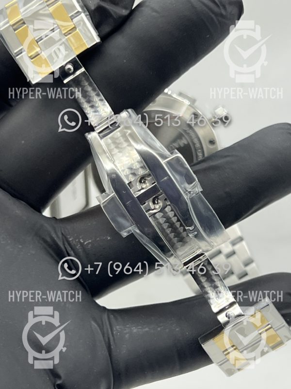 Товар Maurice Lacroix Aikon Chronograph 44mm AI1118-PVY03-130-1 Фото 17 - Maurice Lacroix Aikon Chronograph 44mm AI1118-PVY03-130-1